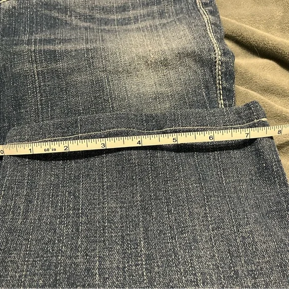True Religion Jeans size 28 EUC slight flare wide leg Extremely Rare Billy Jeans - Picture 6 of 7